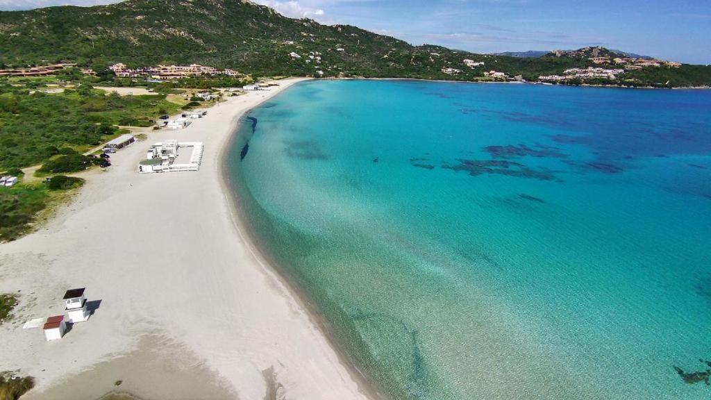 Appartamento Cala Reale, Piano Terra Марінелла Екстер'єр фото